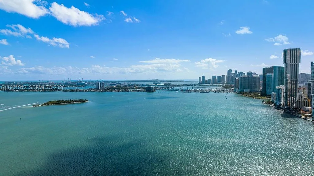 650 NE 32nd St # 2205, Miami, FL 33137 photo 4