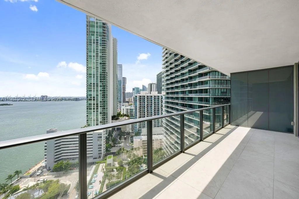 650 NE 32nd St # 2205, Miami, FL 33137 photo 8