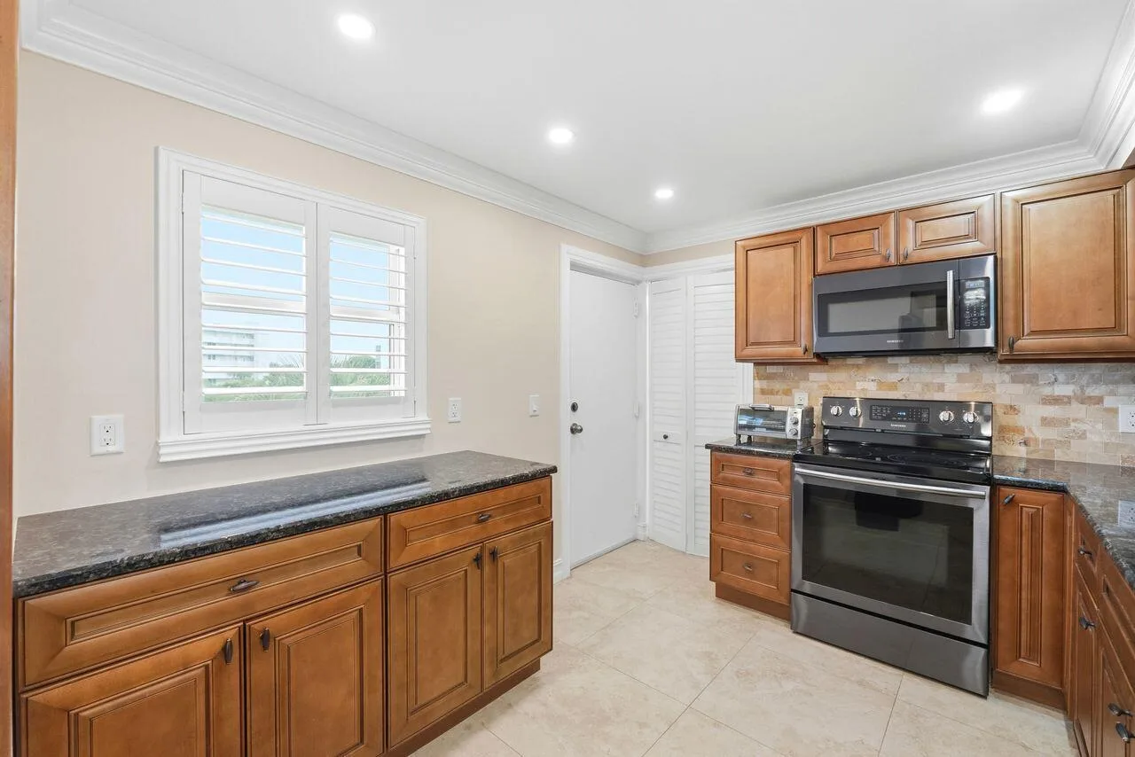 6000 NW 2nd Avenue # #437, Boca Raton, FL 33487 photo 12