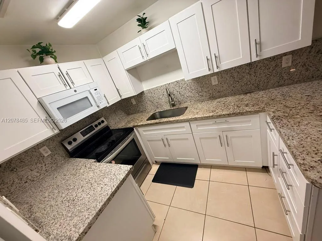 1017 SW 8th St # A, Hallandale Beach, FL 33009 photo 10