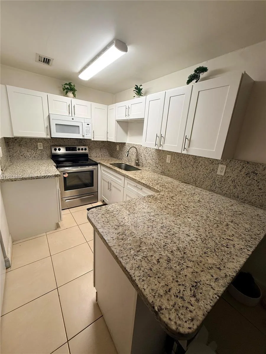 1017 SW 8th St # A, Hallandale Beach, FL 33009 photo 7