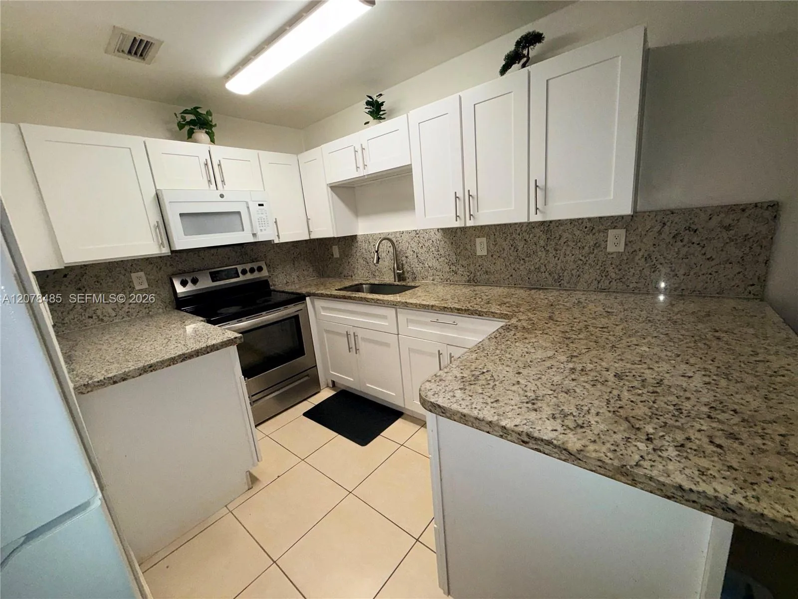 1017 SW 8th St # A, Hallandale Beach, FL 33009 photo 8