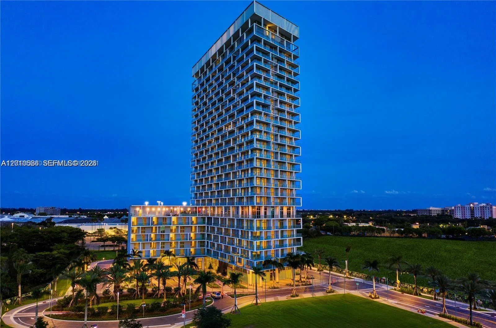 2000 Metropica Way # 2304, Sunrise, FL 33323 photo 2
