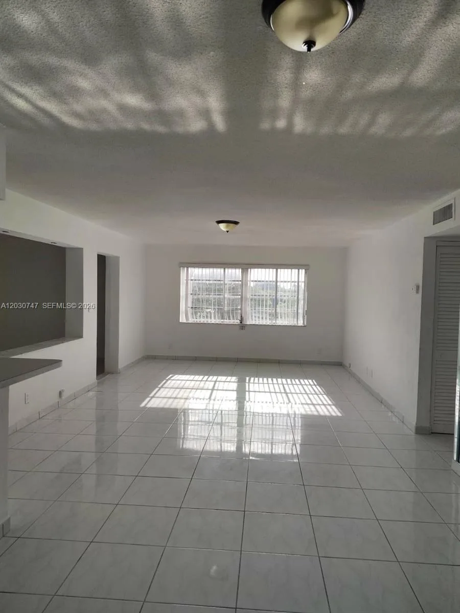 200 NE 12th Ave # 1C, Hallandale Beach, FL 33009