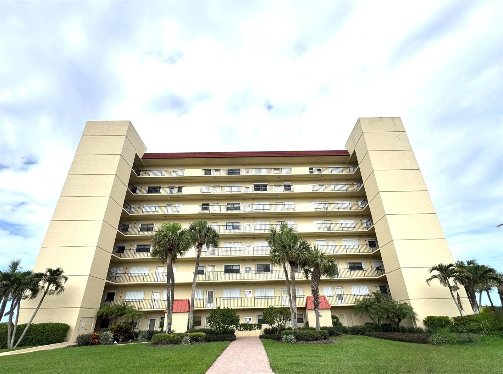 7420 S Ocean Drive # 313, Jensen Beach, FL 34957