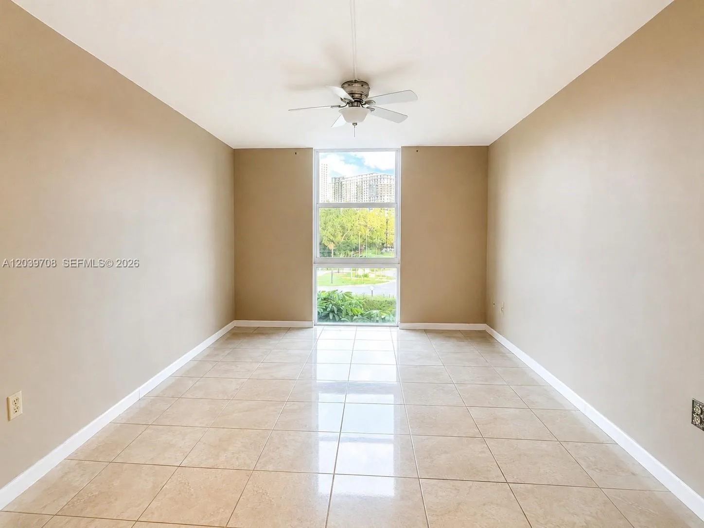 16851 NE 23rd Ave # A308, North Miami Beach, FL 33160 photo 12