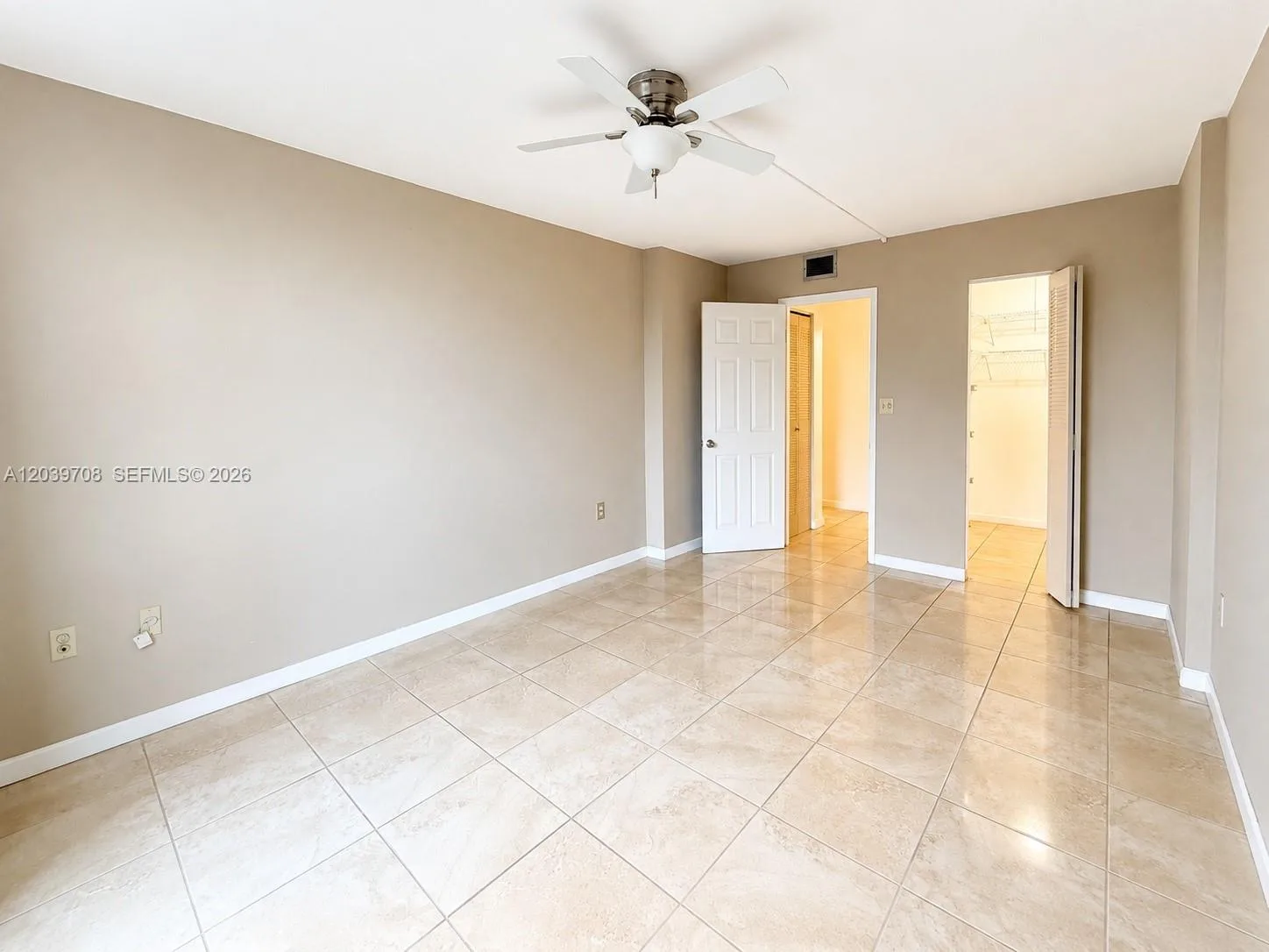 16851 NE 23rd Ave # A308, North Miami Beach, FL 33160 photo 13
