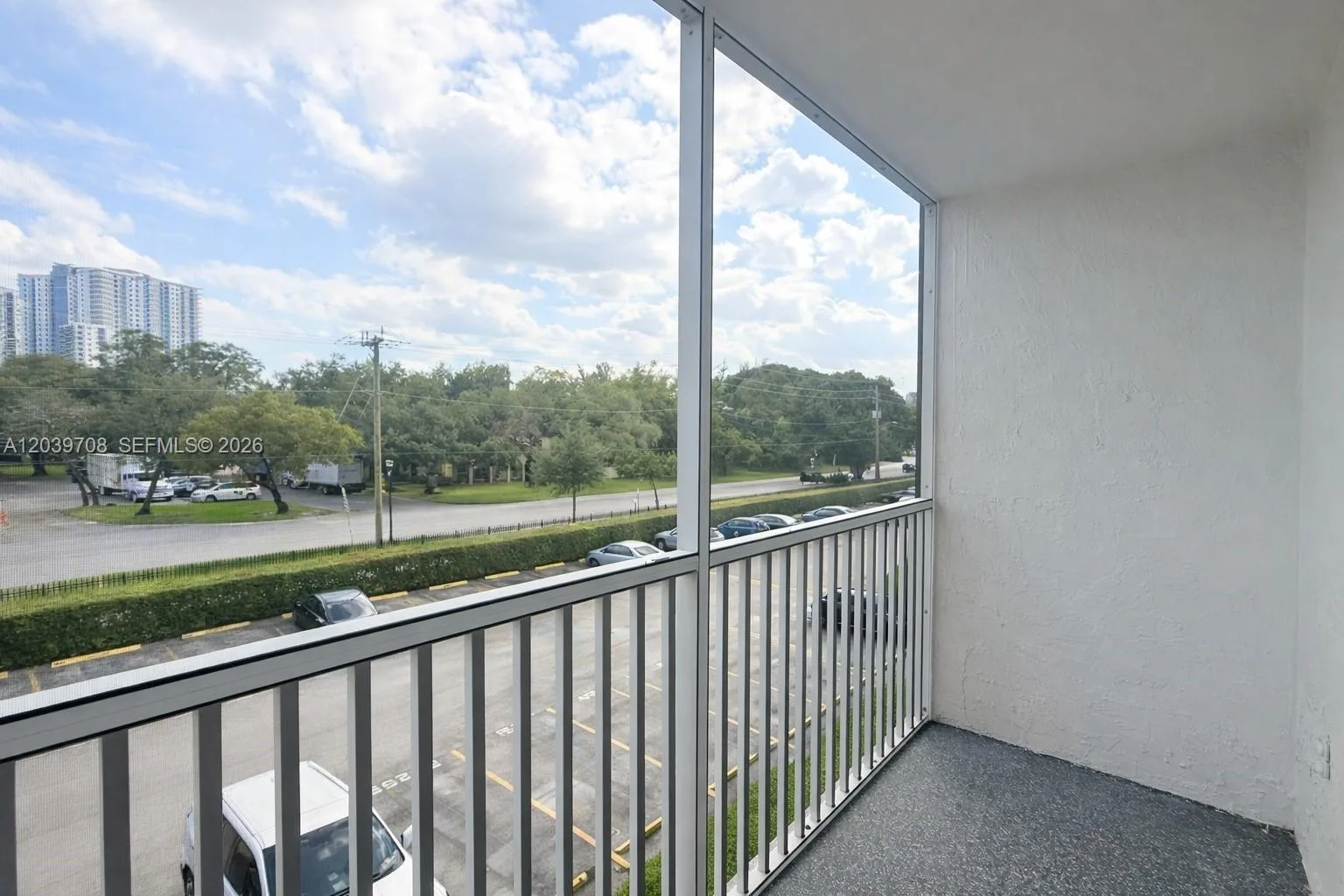 16851 NE 23rd Ave # A308, North Miami Beach, FL 33160 photo 8