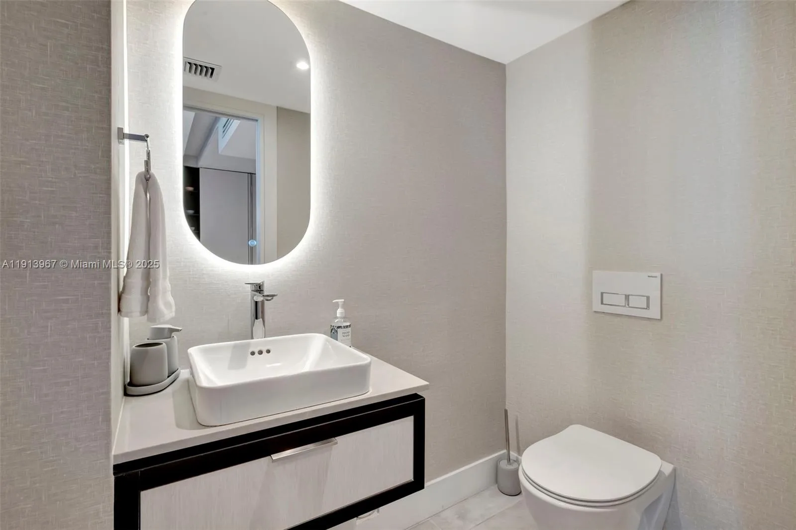 2301 Collins Ave # 634, Miami Beach, FL 33139 photo 12