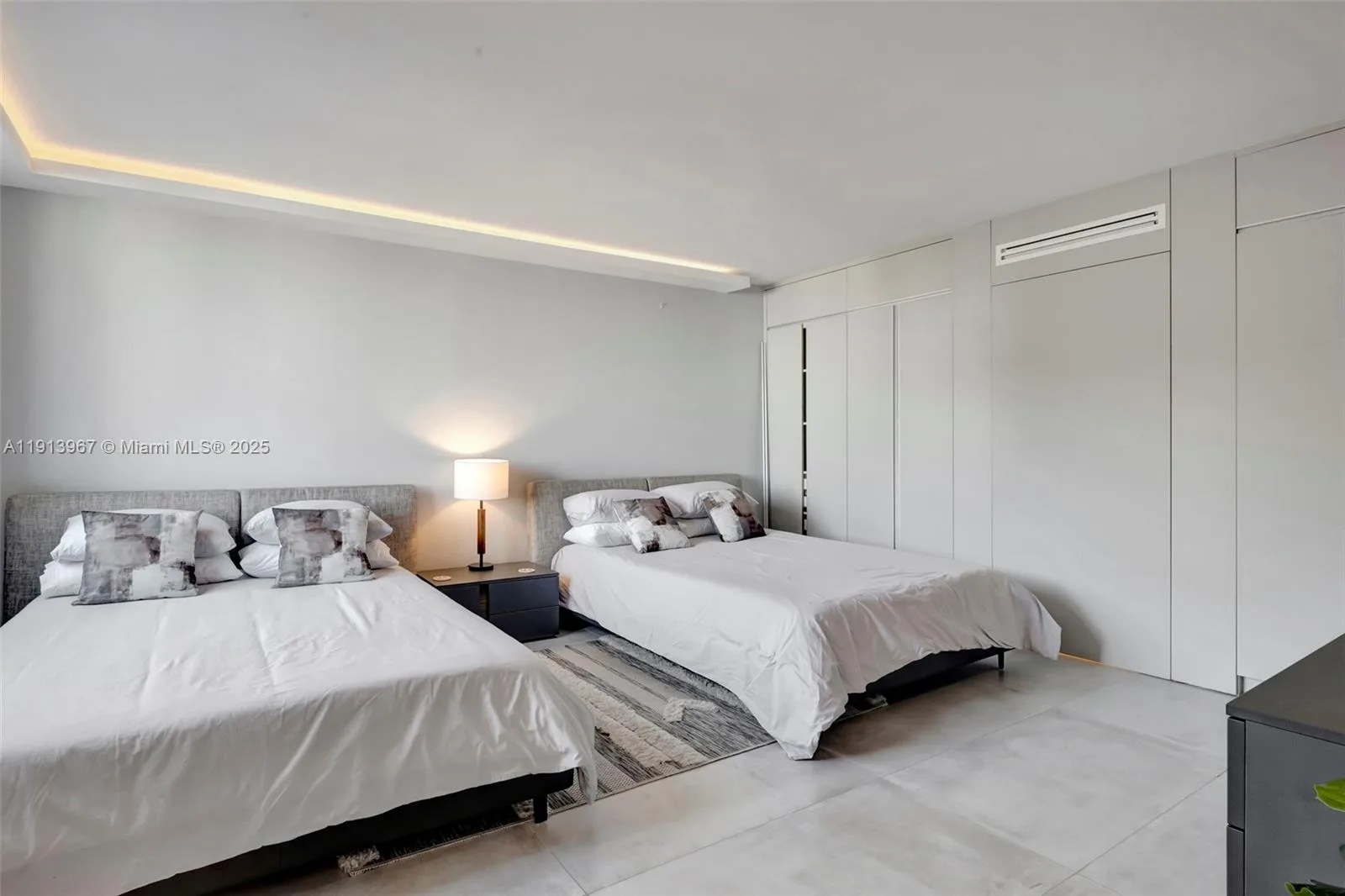 2301 Collins Ave # 634, Miami Beach, FL 33139 photo 6