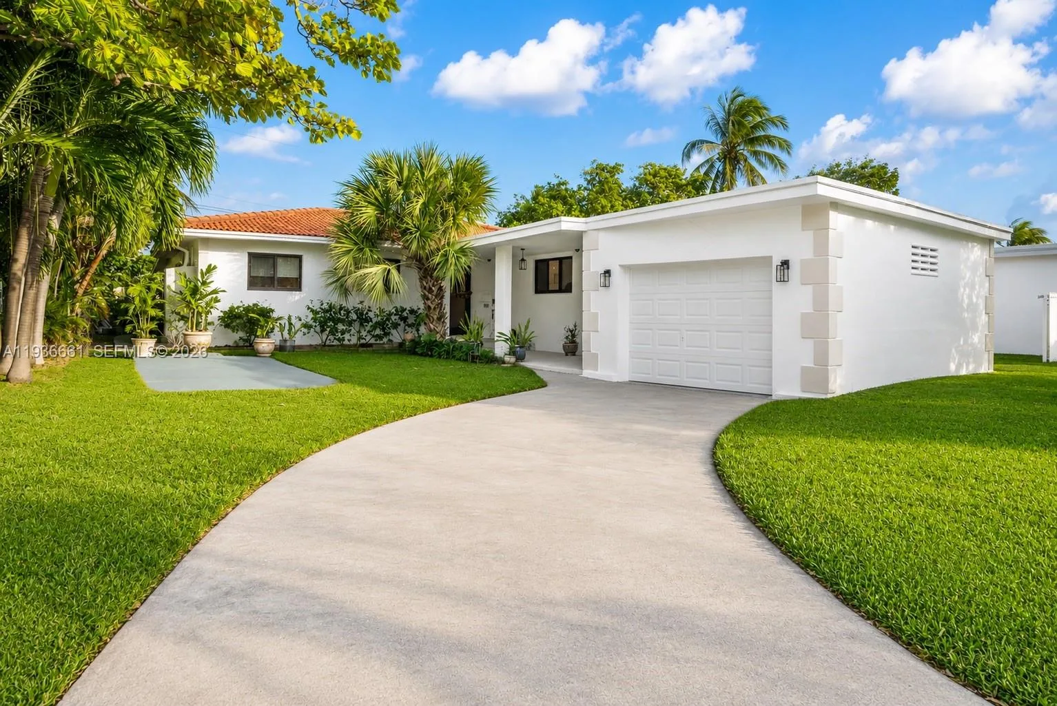 7517 Cutlass Ave, North Bay Village, FL 33141