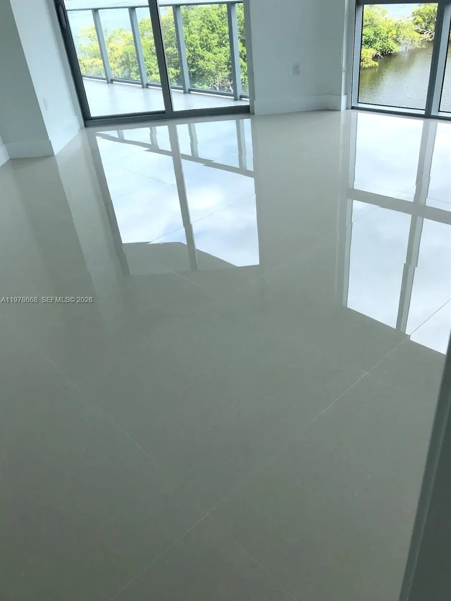 17111 Biscayne Blvd # 408, North Miami Beach, FL 33160 photo 10