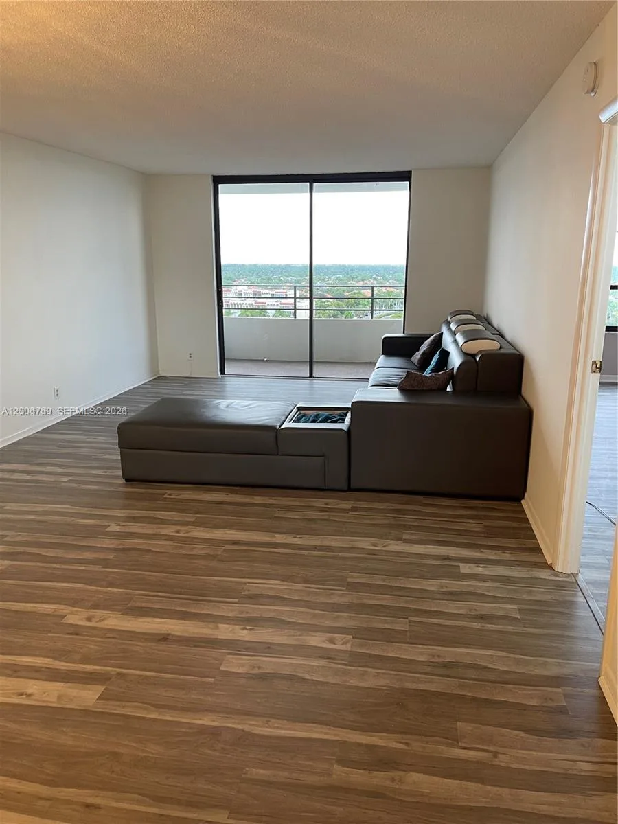 600 Three Islands Blvd # 1102, Hallandale Beach, FL 33009 photo 10