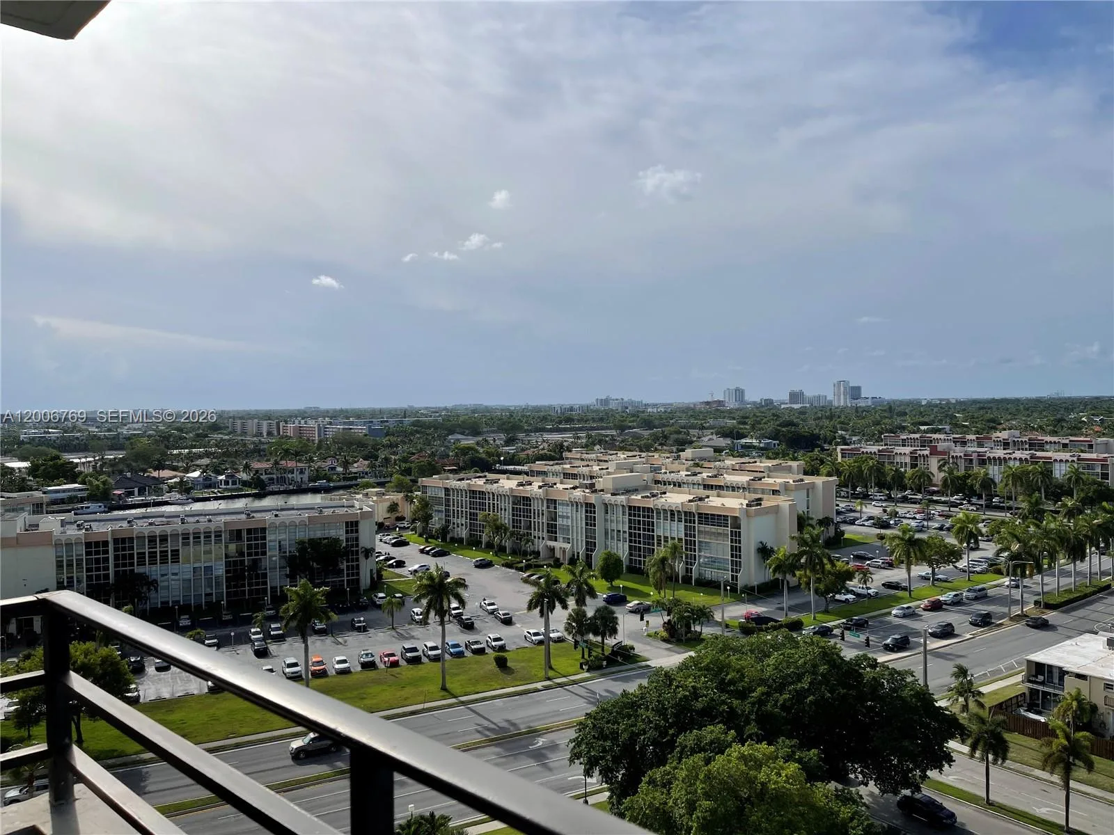 600 Three Islands Blvd # 1102, Hallandale Beach, FL 33009 photo 4