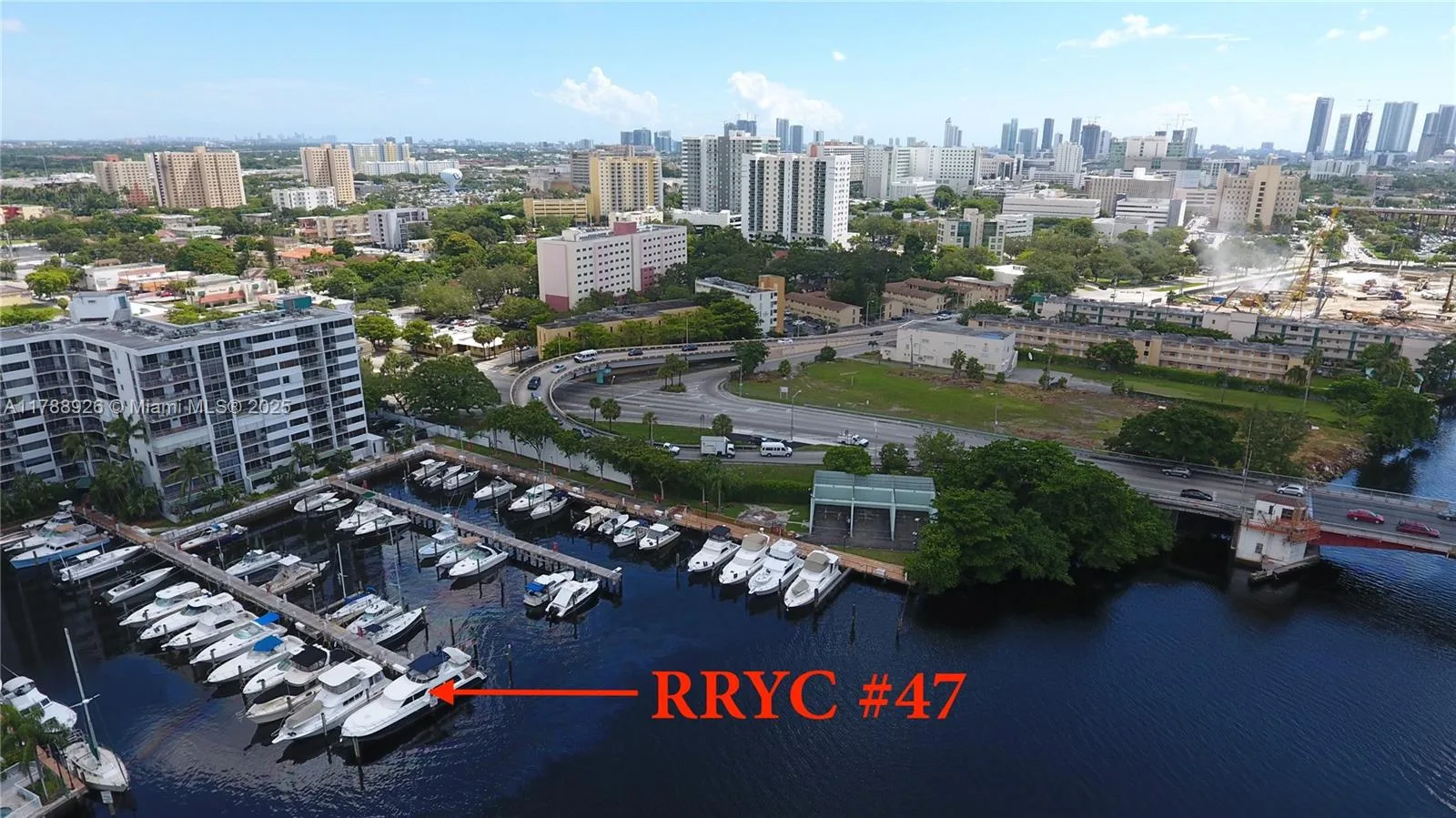 1700 NW N River Dr, Miami, FL 33125 photo 2