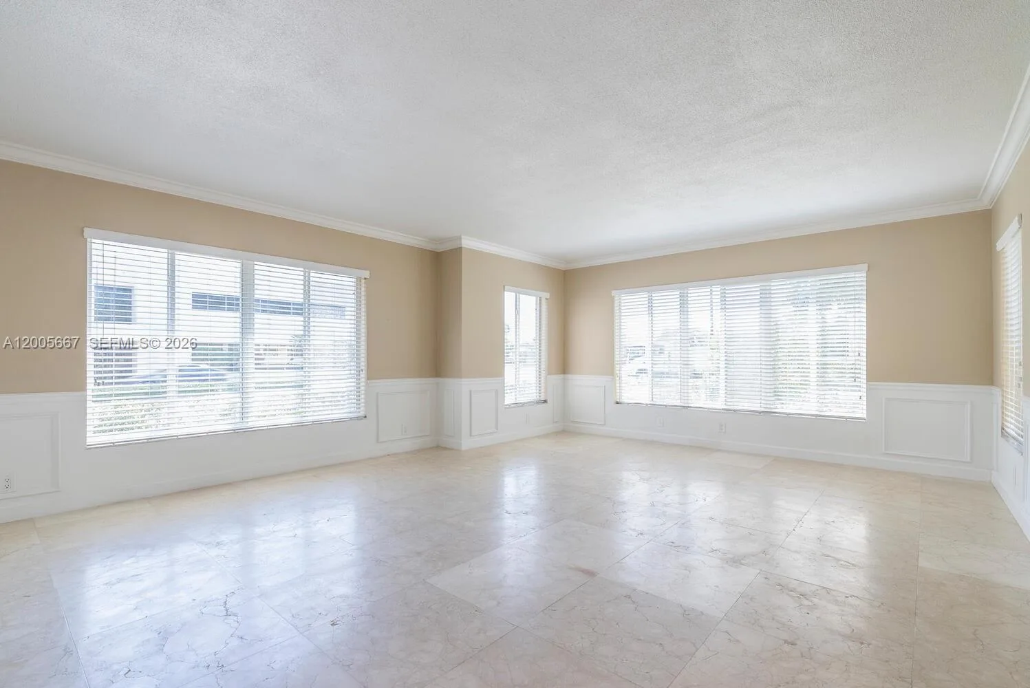 2890 Le Jeune Rd # 2890, Coral Gables, FL 33134 photo 2