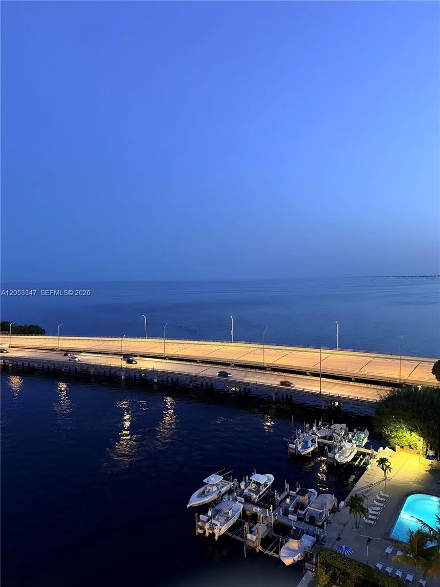 175 SE 25 ROAD # 902, Miami, FL 33129 photo 8
