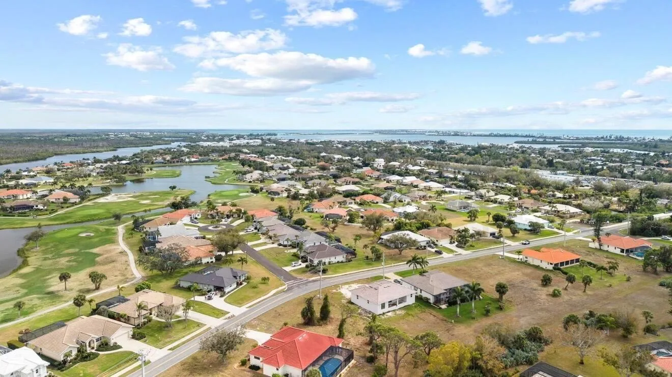 4270 Cape Haze Dr Drive, FL 33946 photo 8