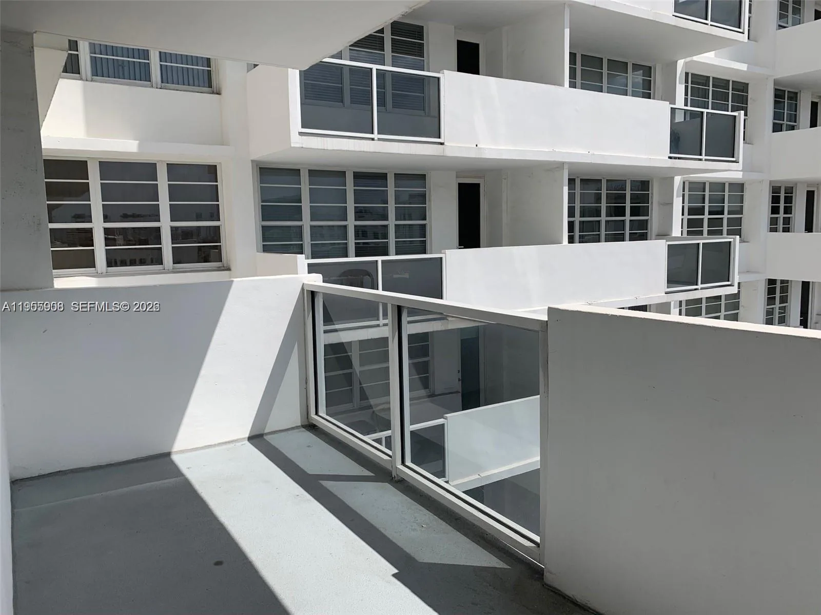 100 Lincoln Rd # 903, Miami Beach, FL 33139 photo 2