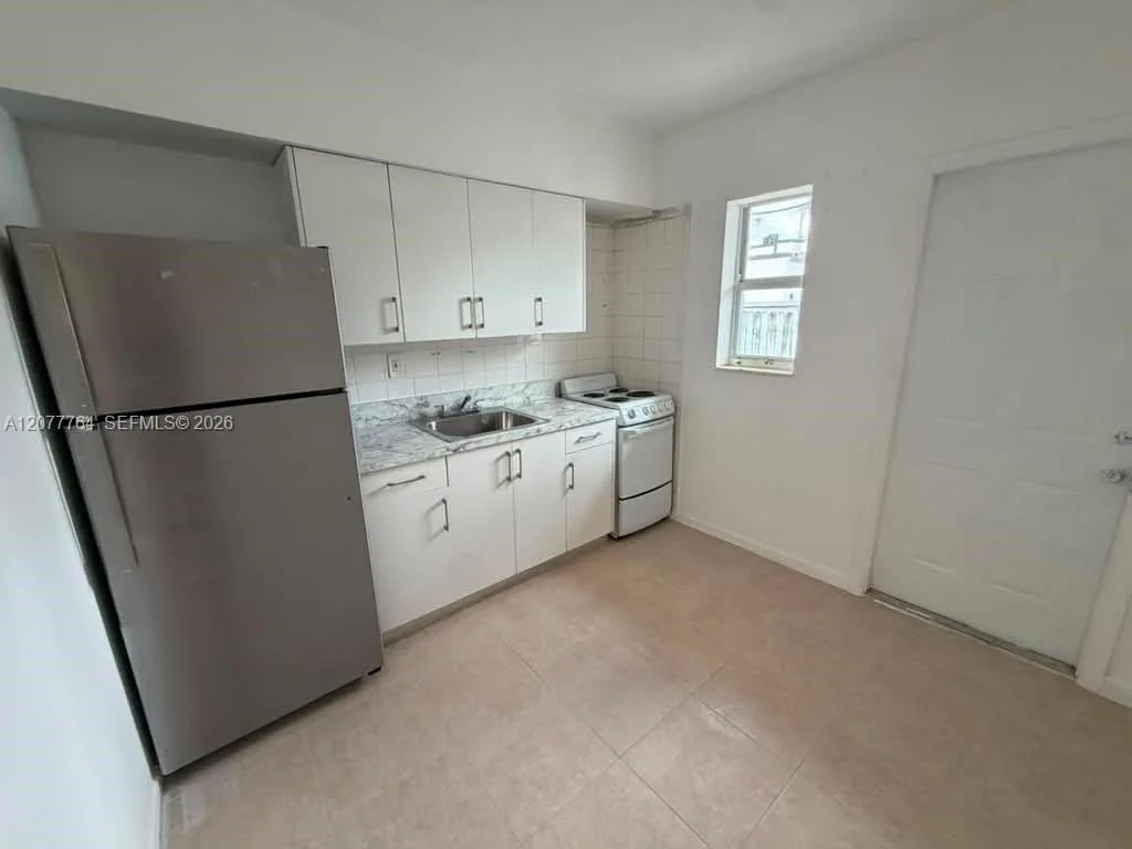 2465 W Flagler St # 6, Miami, FL 33135 photo 2