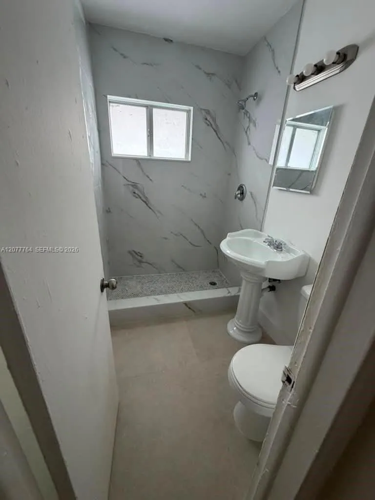 2465 W Flagler St # 6, Miami, FL 33135 photo 3
