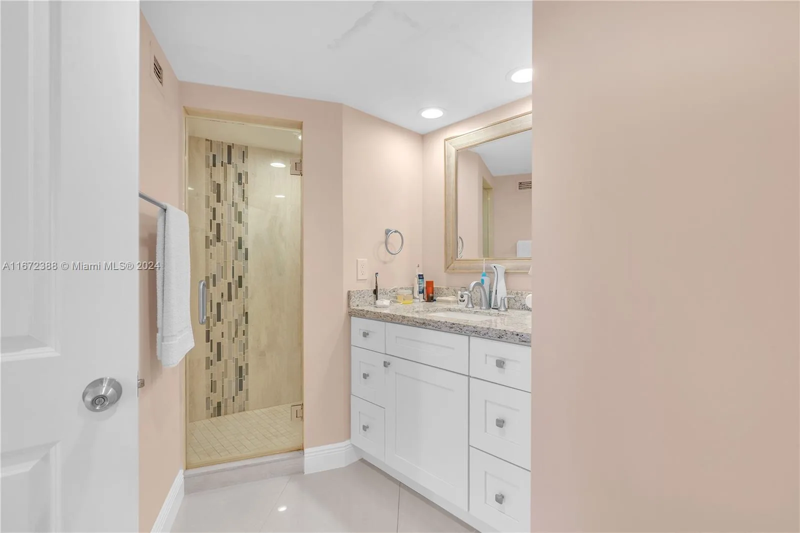 1301 NE Miami Gardens Dr # 1225W, Miami, FL 33179 photo 12