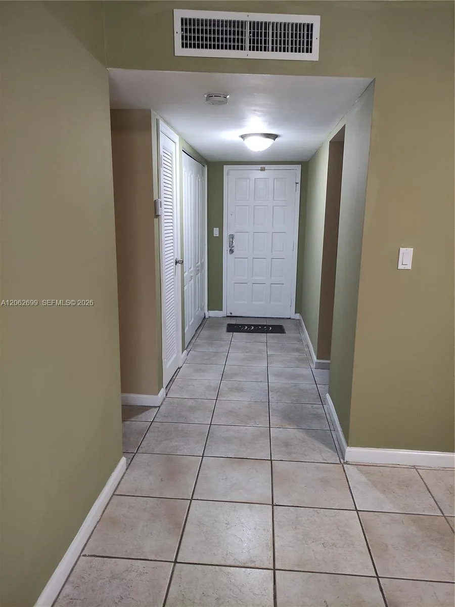 6301 N Fall Circle Dr # 410, Lauderhill, FL 33319 photo 10