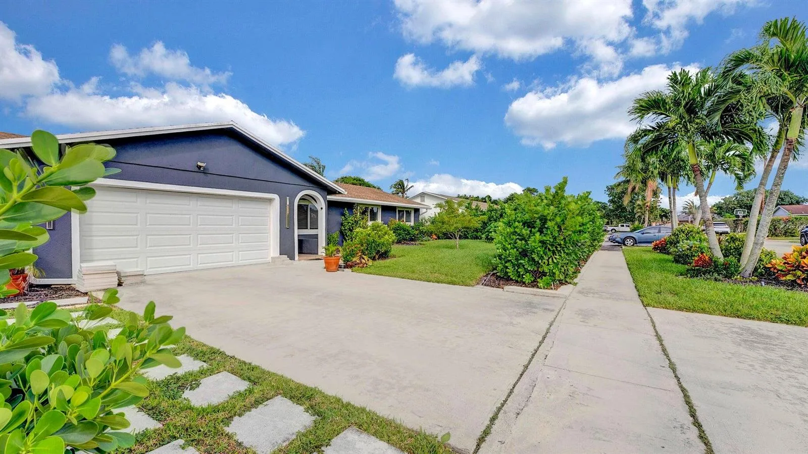2941 Angler Drive, Delray Beach, FL 33445 photo 2