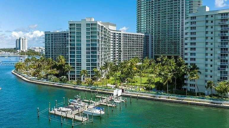 1500 Bay Rd # 1002S, Miami Beach, FL 33139