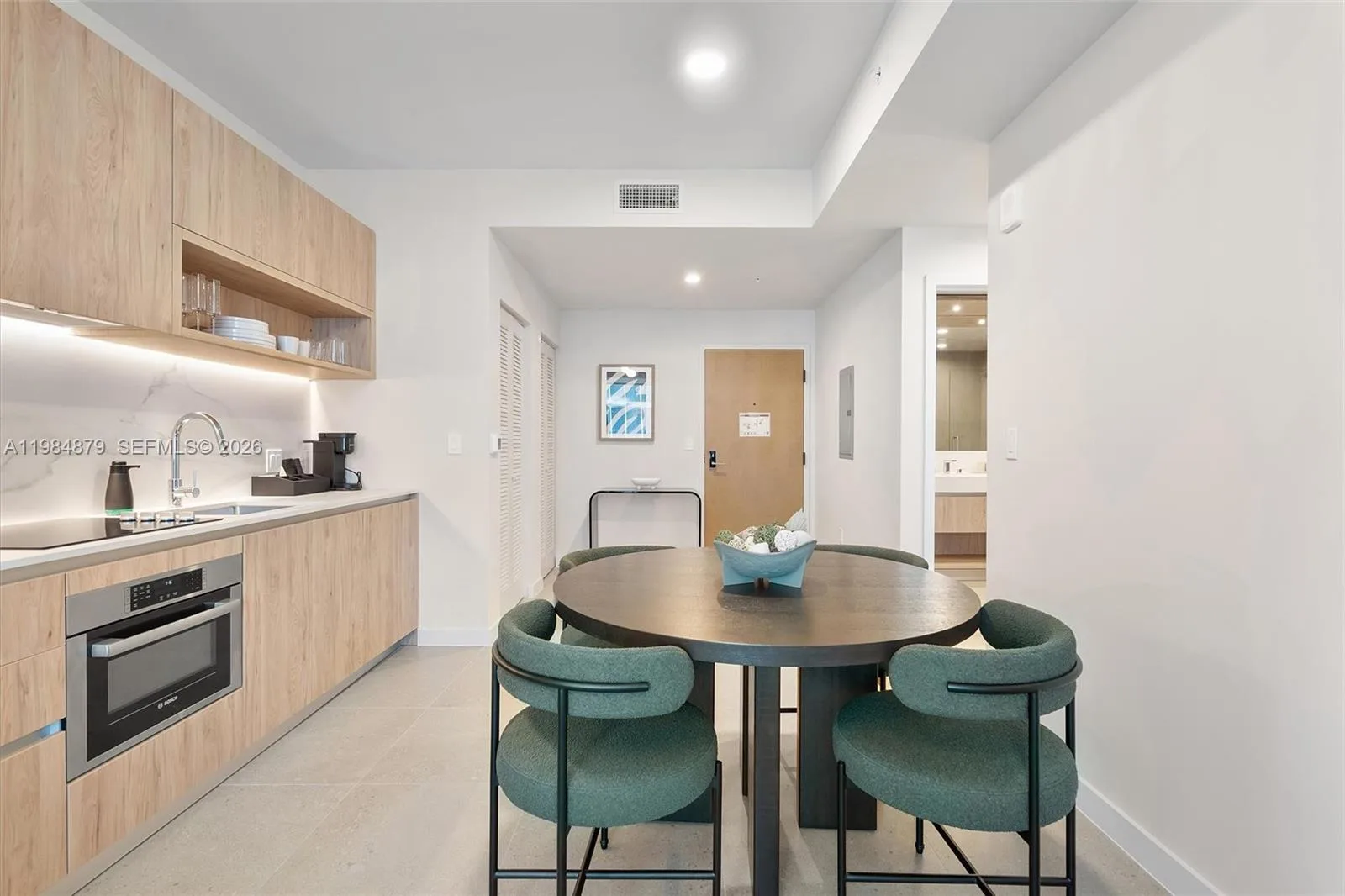 11 NE 6th St # 1805, Miami, FL 33132 photo 5