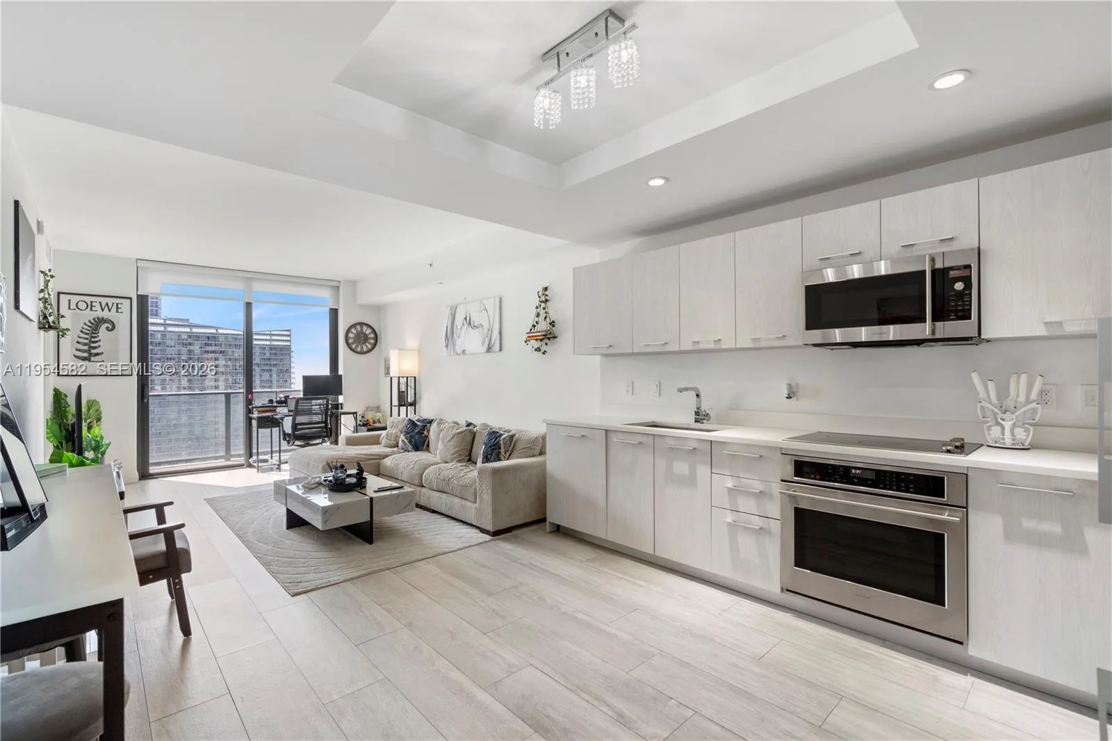 55 SW 9th St # 3005, Miami, FL 33130 photo 10