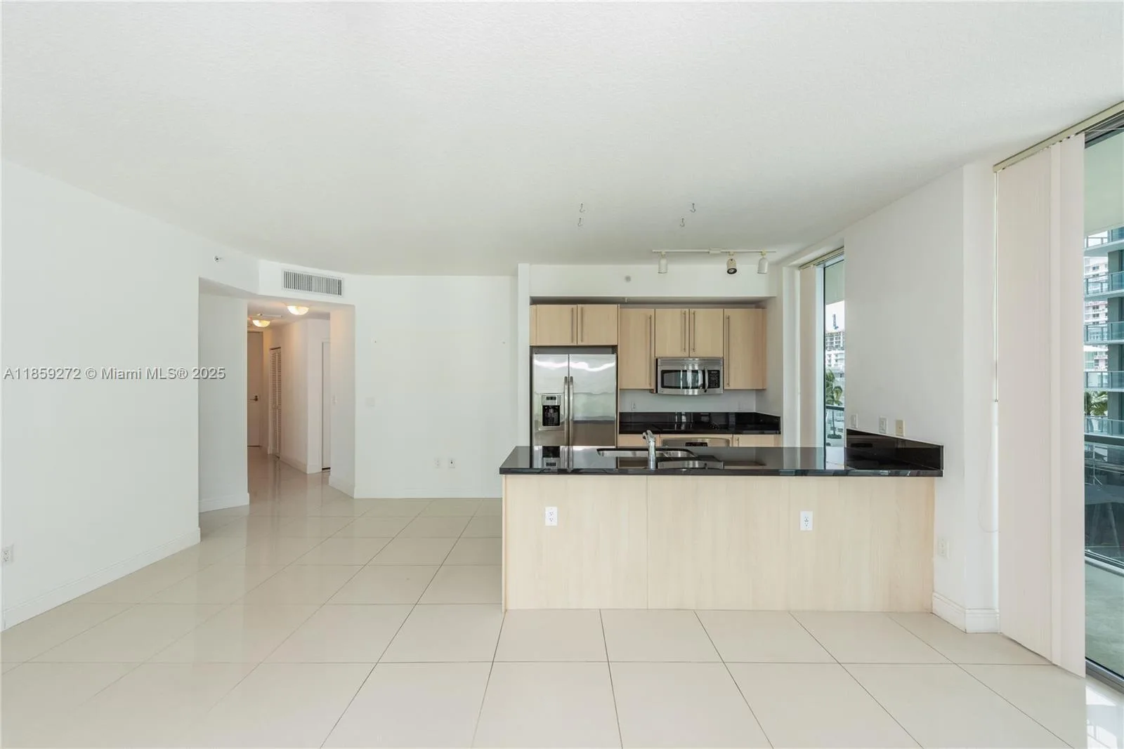 79 SW 12th St # 1107-S, Miami, FL 33130 photo 4