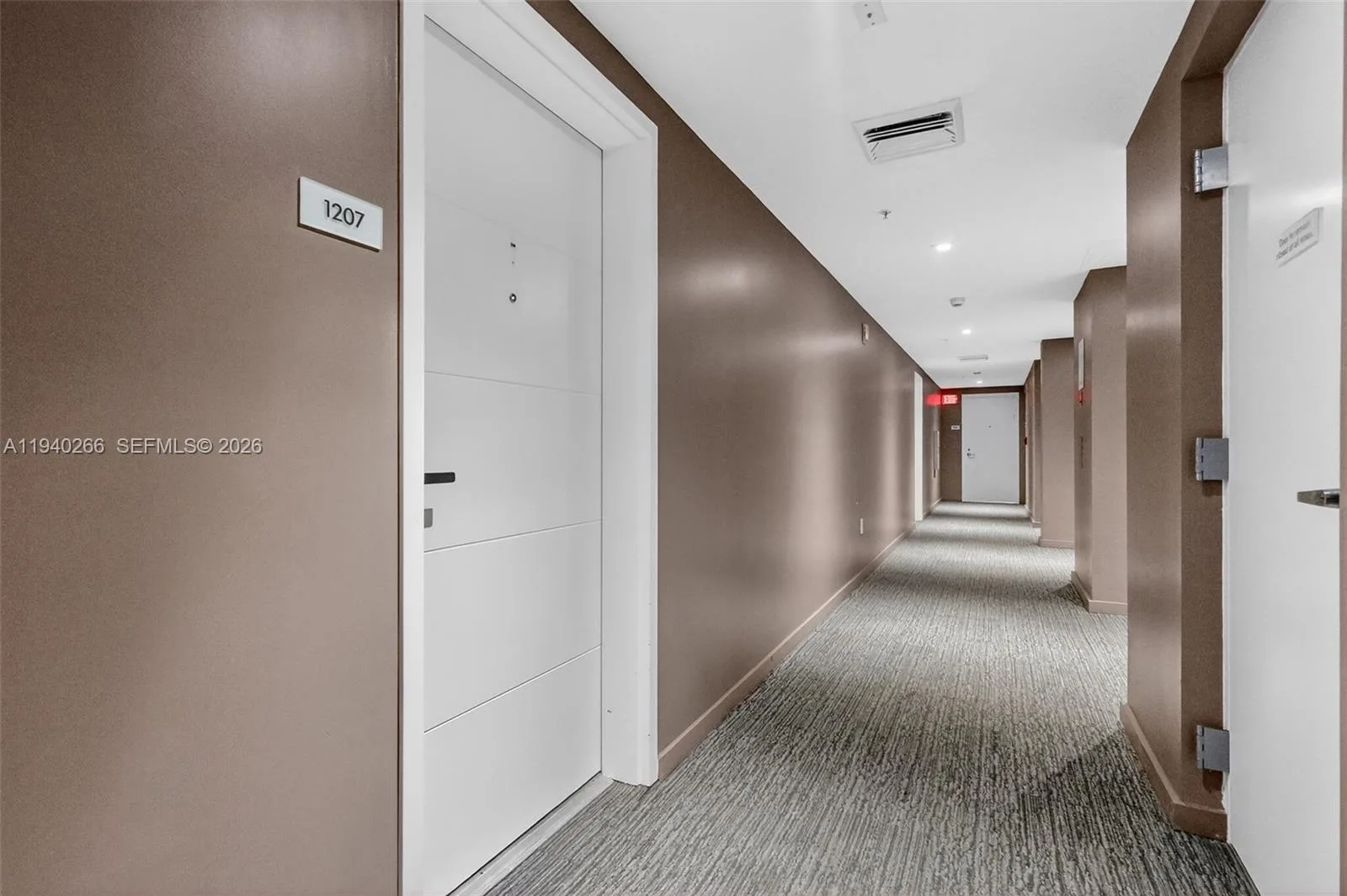 400 Sunny Isles Blvd # 1207, Sunny Isles Beach, FL 33160 photo 8