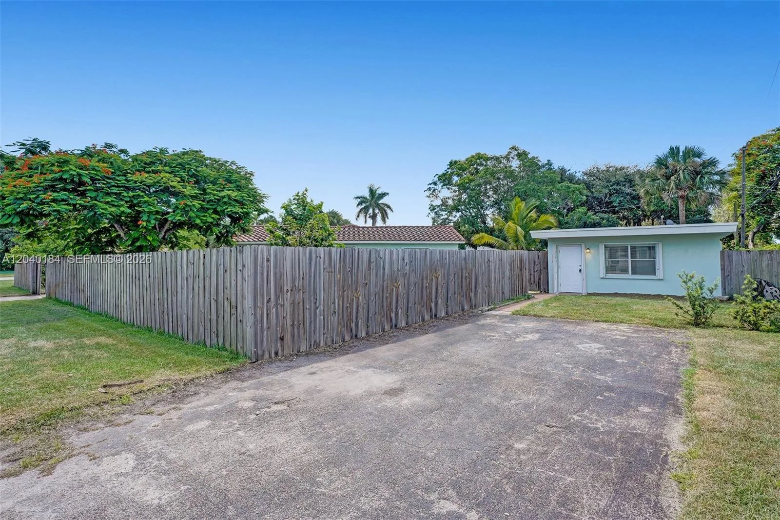 2804 SW 16 Street # COTTAGE, Fort Lauderdale, FL 33312 photo 2