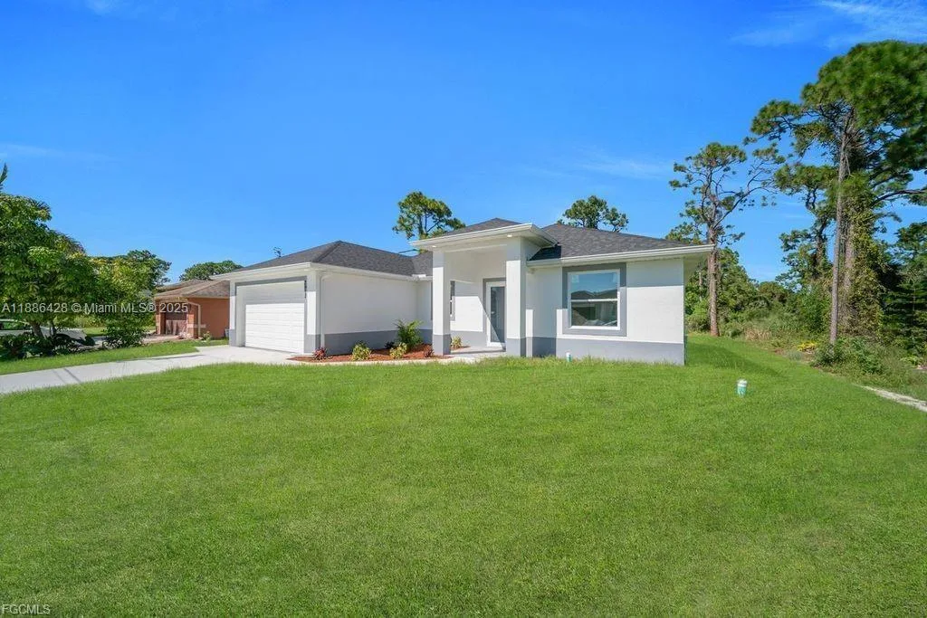 2912 14th ST W, Lehigh Acres, FL 33971 photo 2