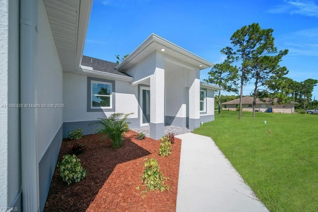 2912 14th ST W, Lehigh Acres, FL 33971 photo 4