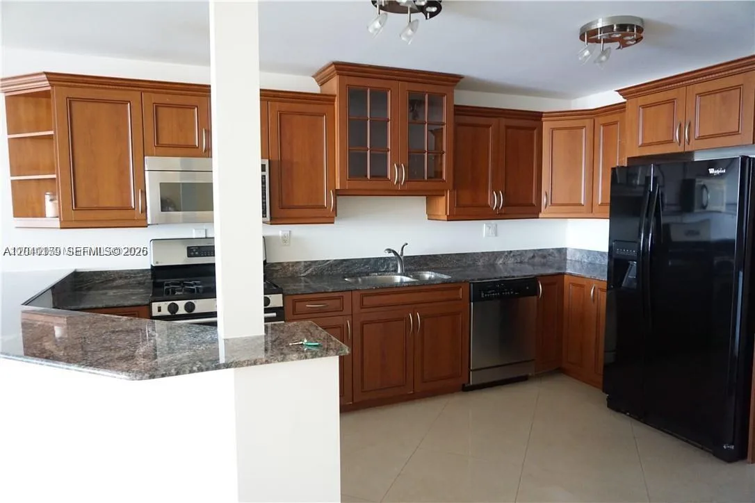 3140 S Ocean Dr # 1510, Hallandale Beach, FL 33009