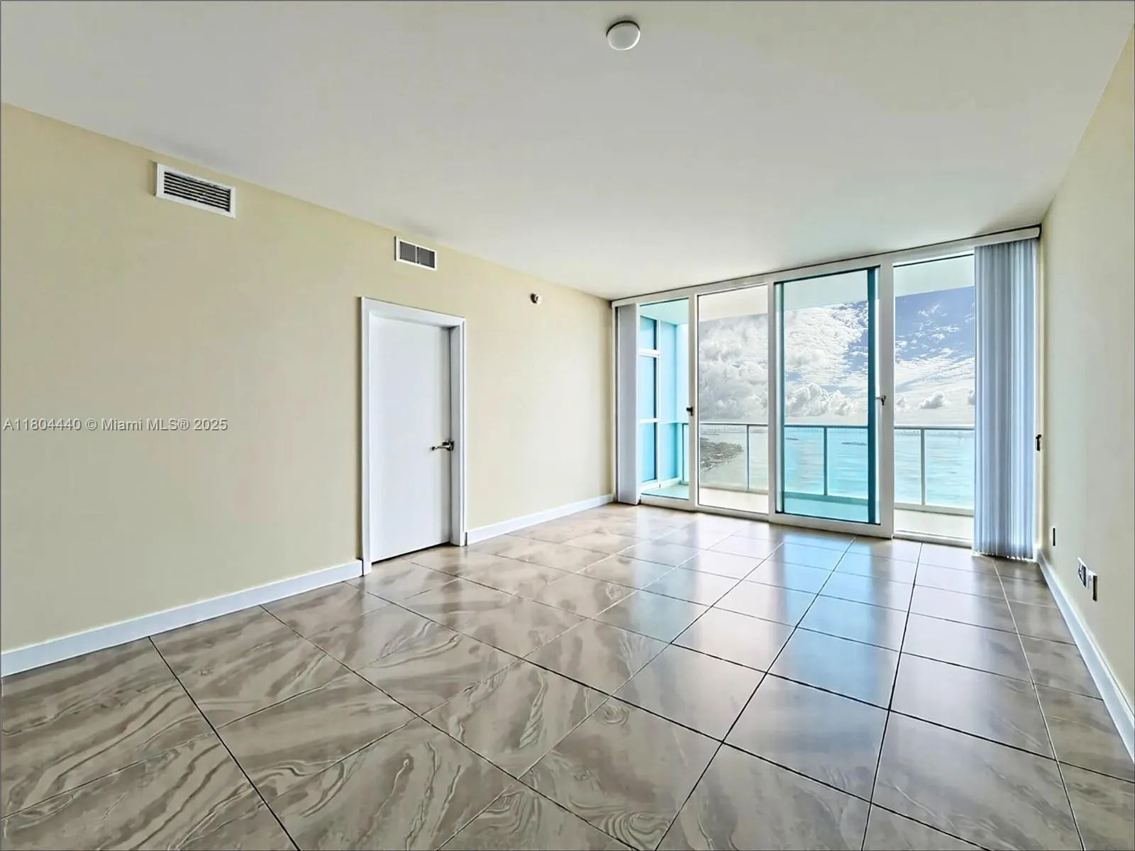 601 NE 36th St # 2608, Miami, FL 33137 photo 13