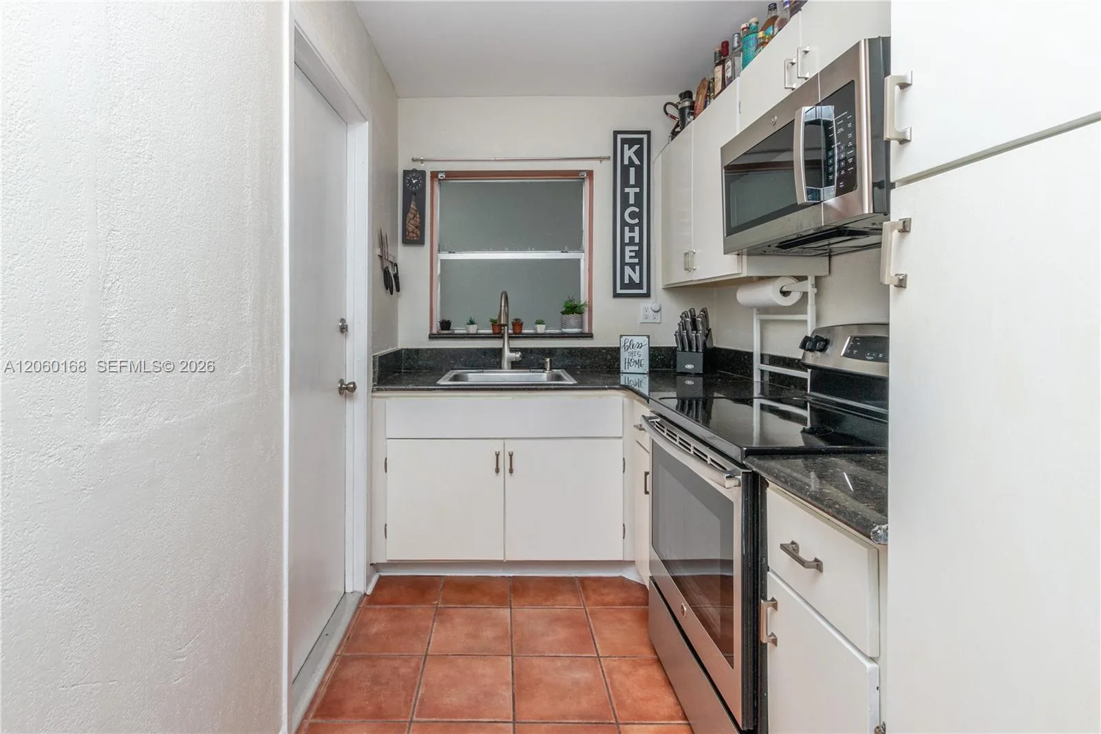 1425 Arthur St # 409B, Hollywood, FL 33020 photo 2