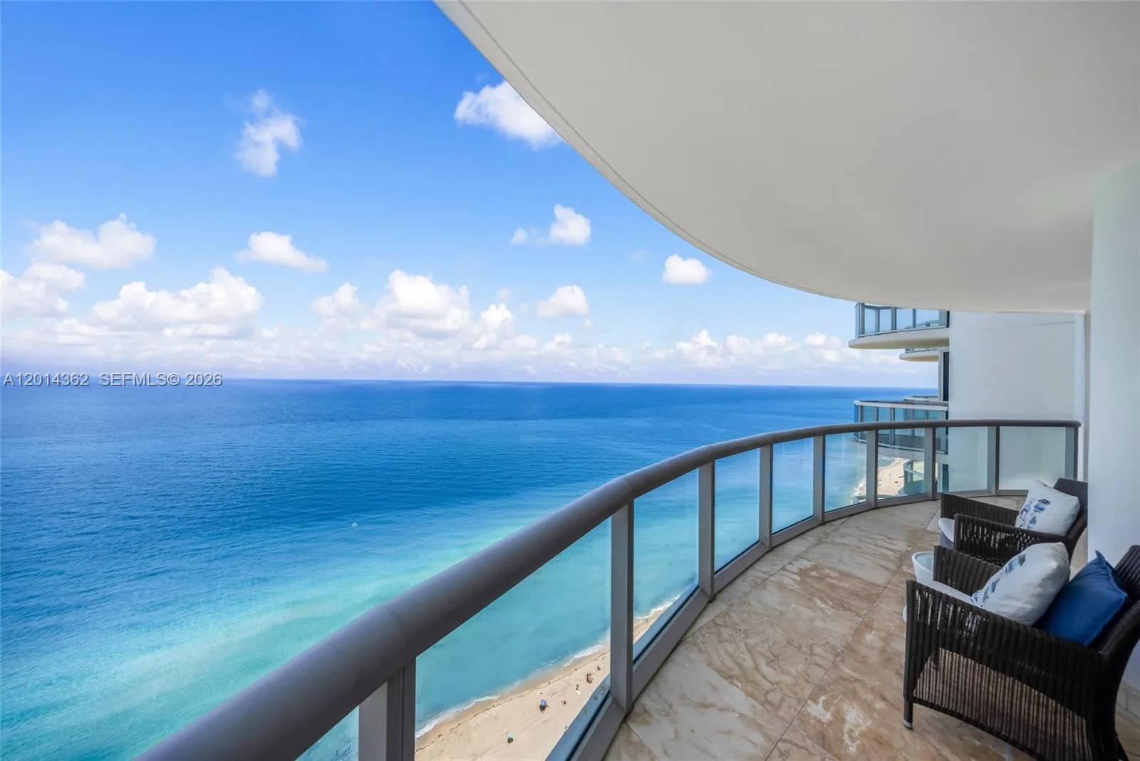 6365 Collins Ave # 3202, Miami Beach, FL 33141