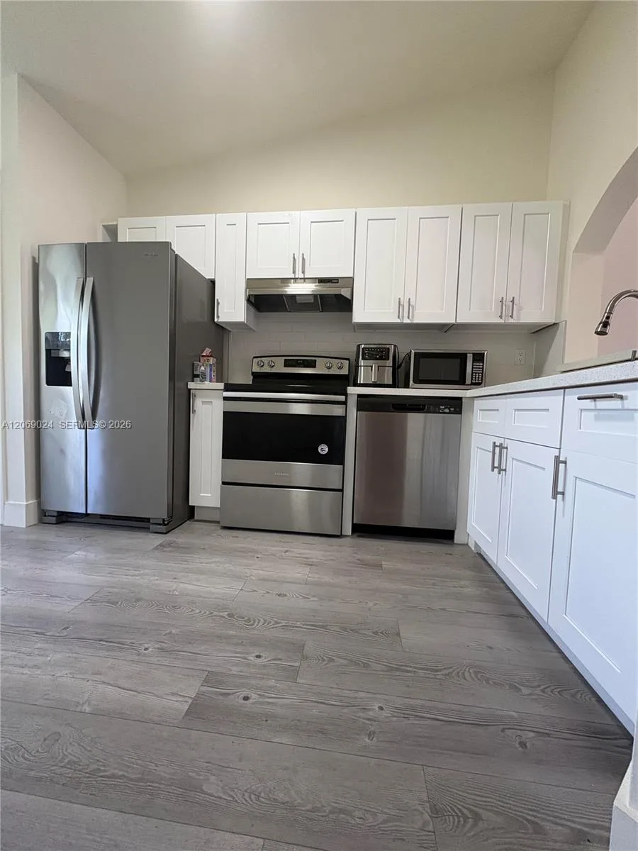 1260 SE 27th St # 204, Homestead, FL 33035 — zdjęcie 4