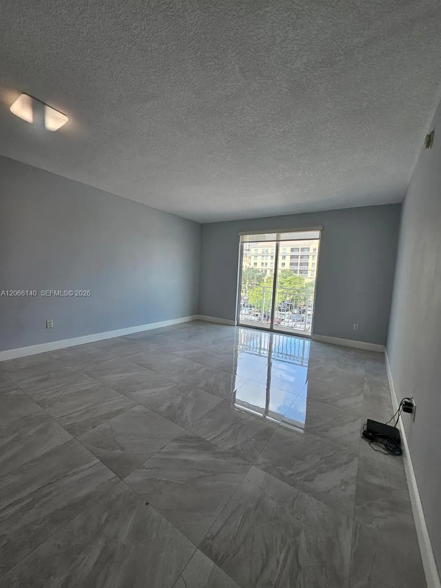 7270 SW 88th St # B202, Miami, FL 33156 photo 2