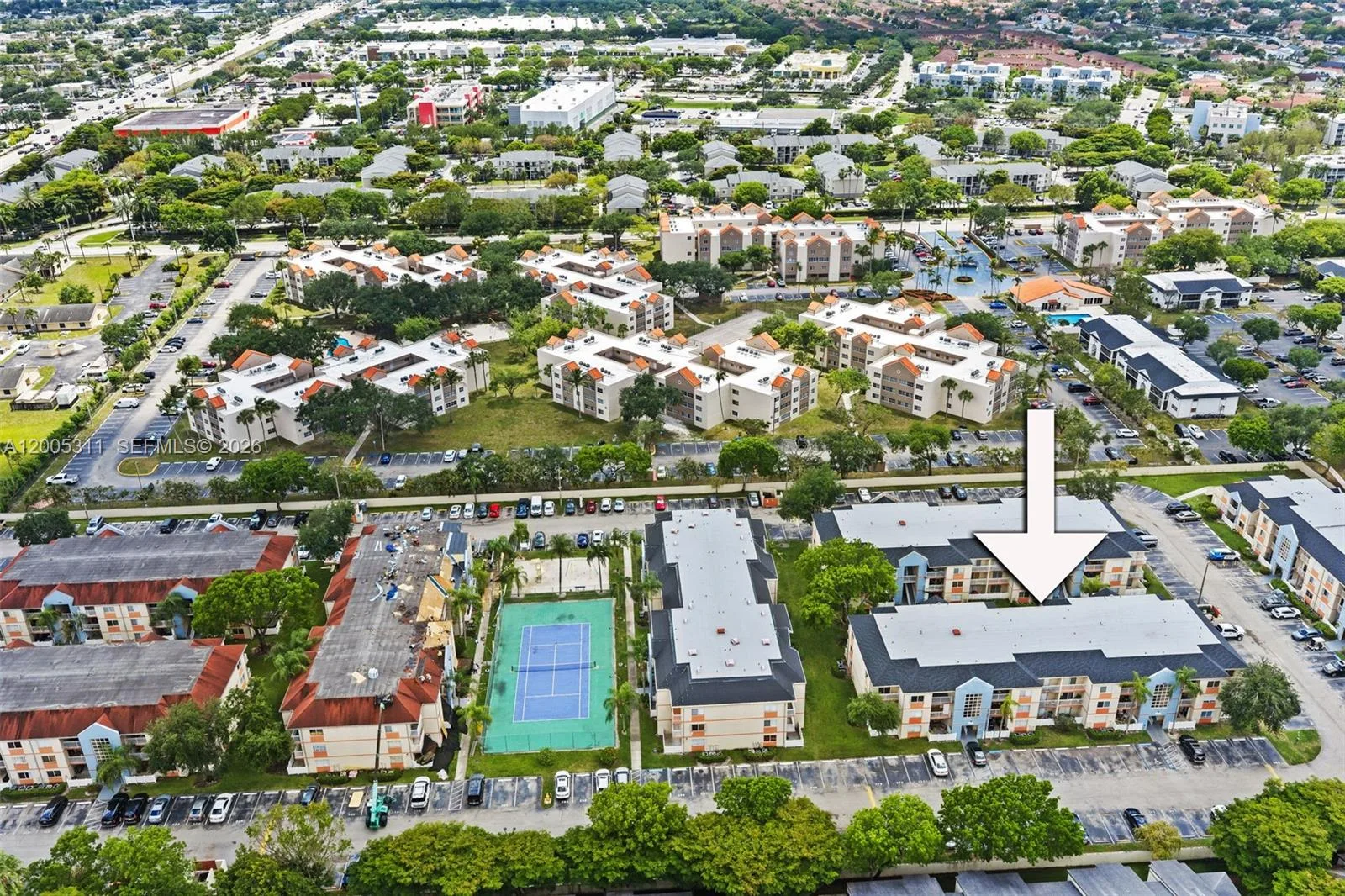 18880 NW 57th Ave # 301, Hialeah, FL 33015