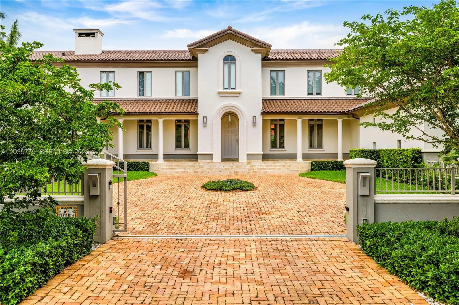 165 Paloma Dr, Coral Gables, FL 33143