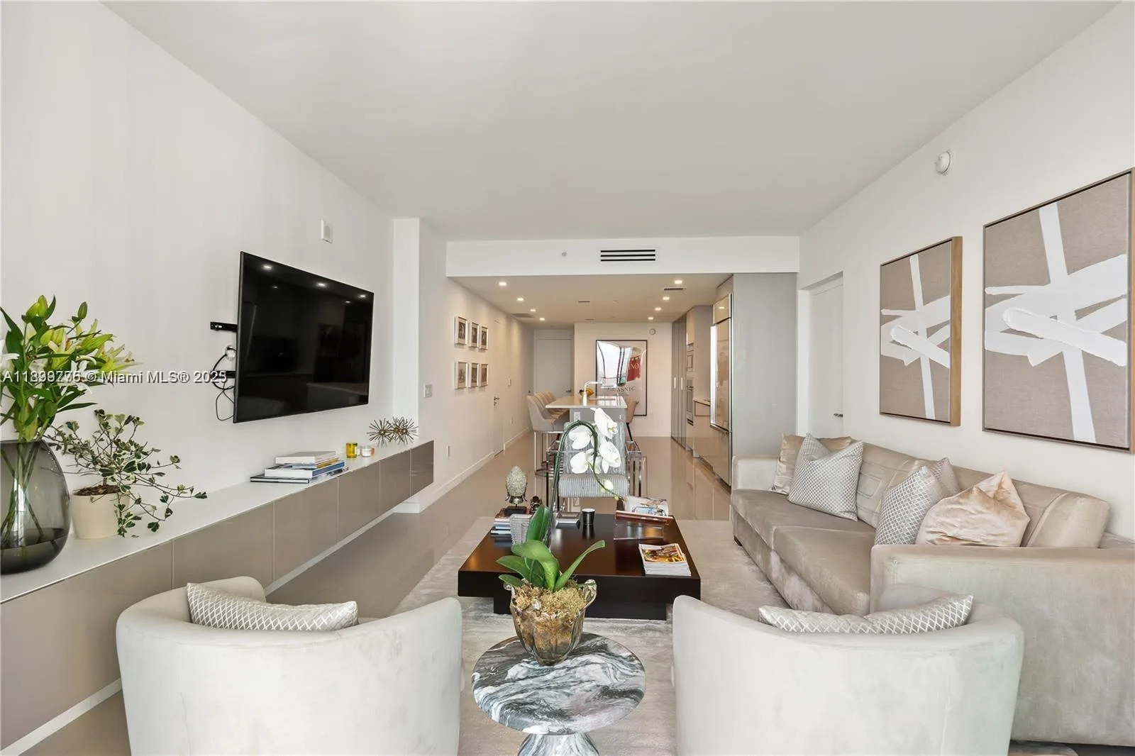 460 NE 28th St # 2502, Miami, FL 33137 photo 5