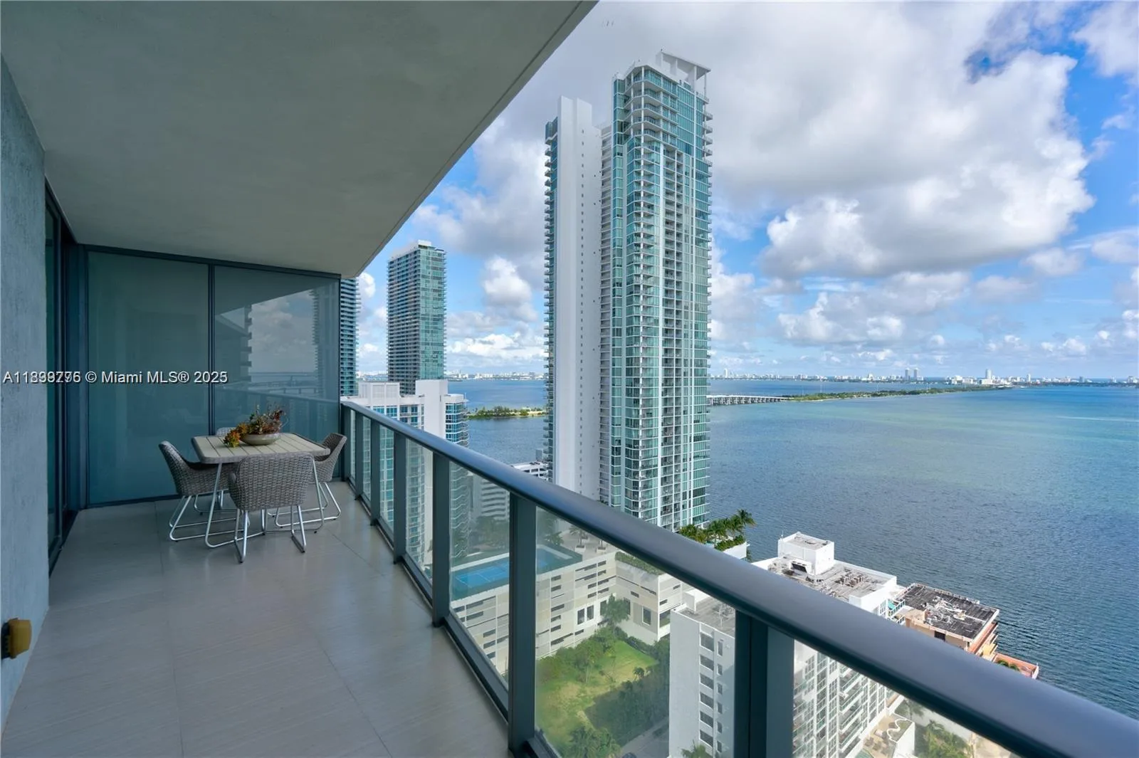 460 NE 28th St # 2502, Miami, FL 33137 photo 9