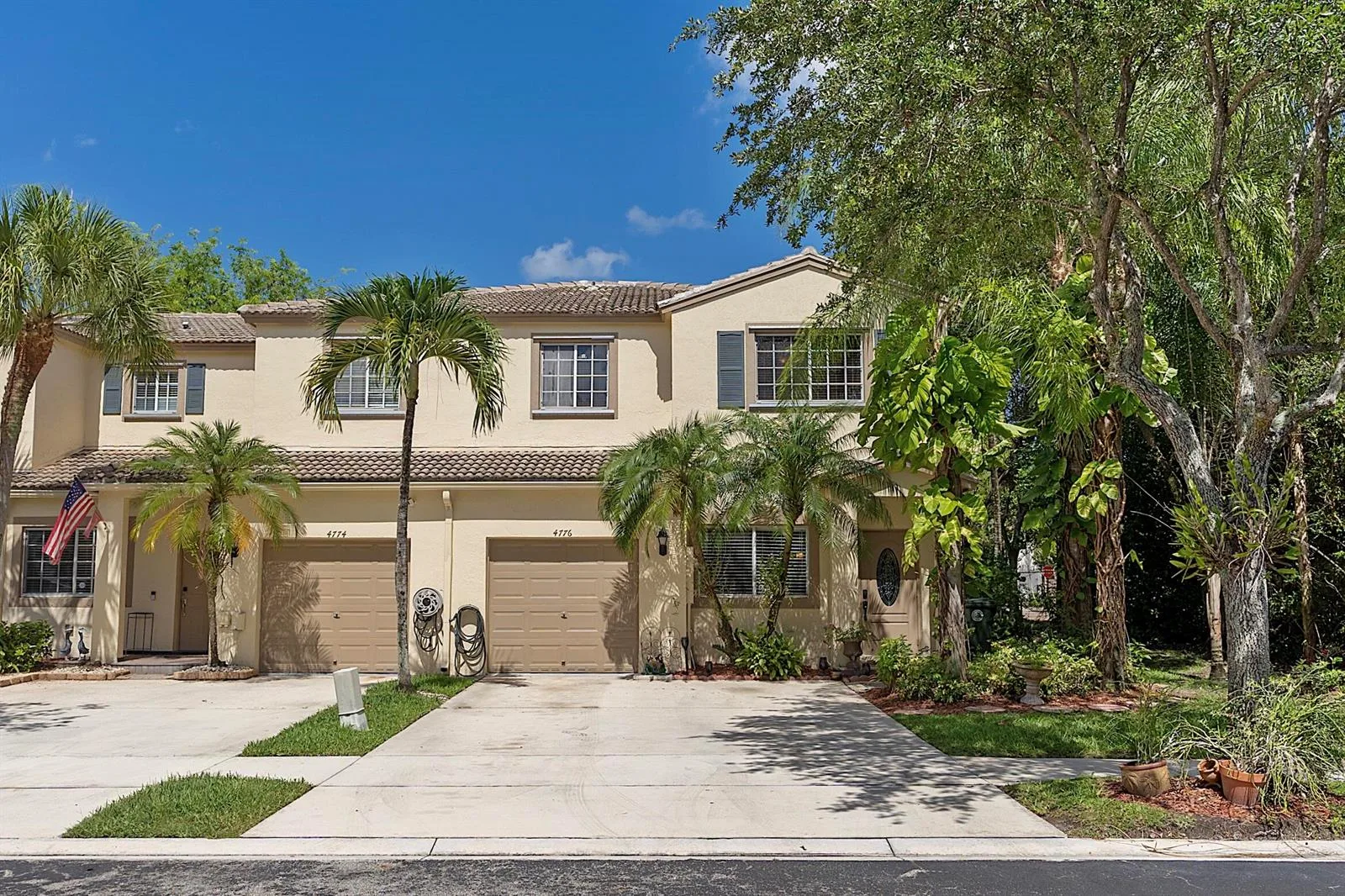 4776 Lago Vista Drive, Coconut Creek, FL 33073