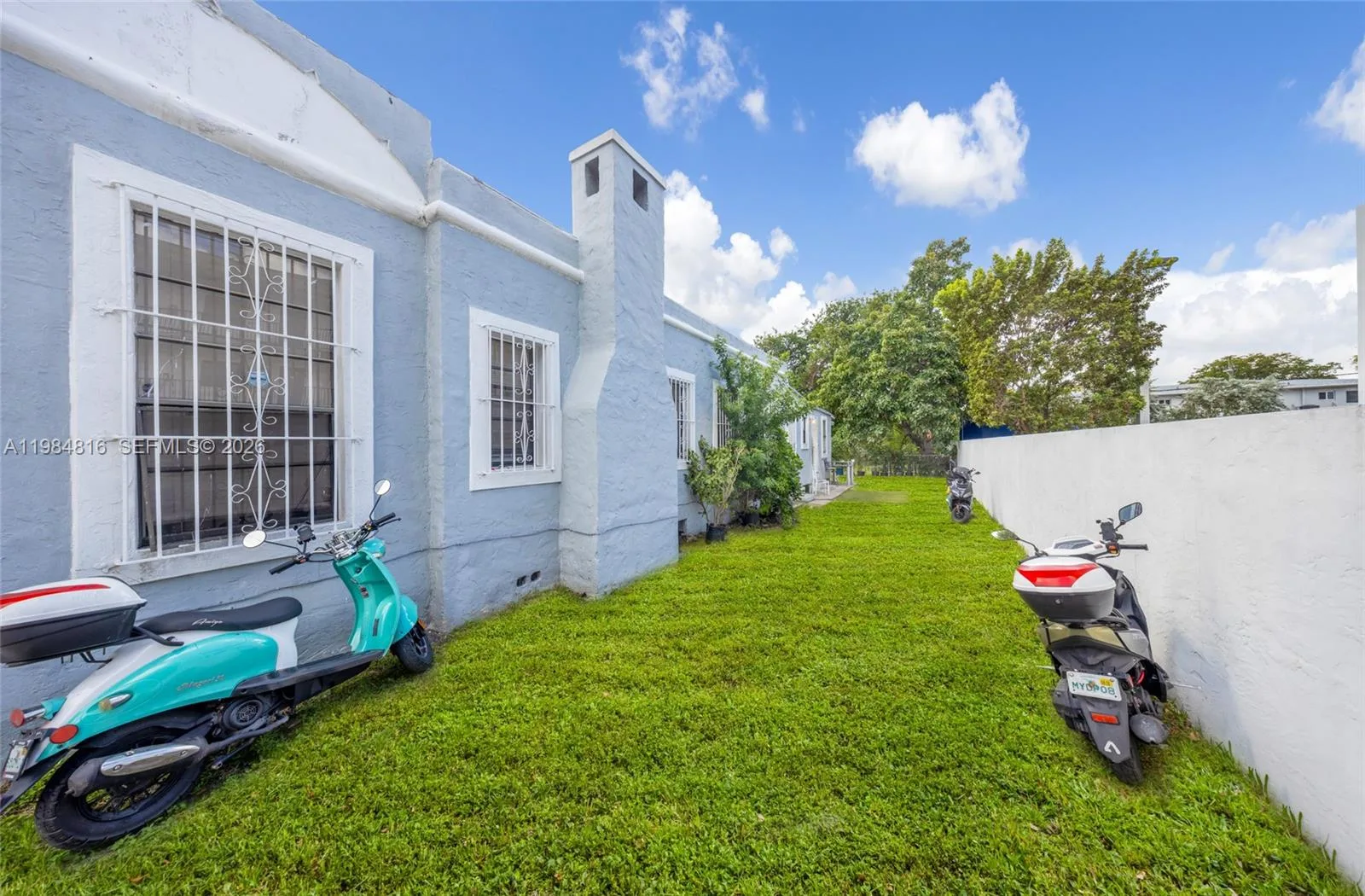 844 NW 29th St, Miami, FL 33127 photo 4
