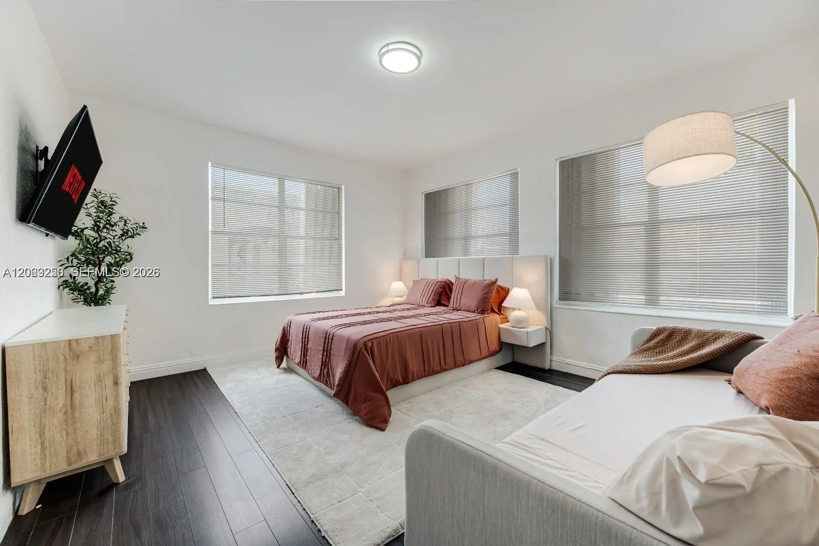 301 SW 10th Ave # 2, Miami, FL 33130 photo 3