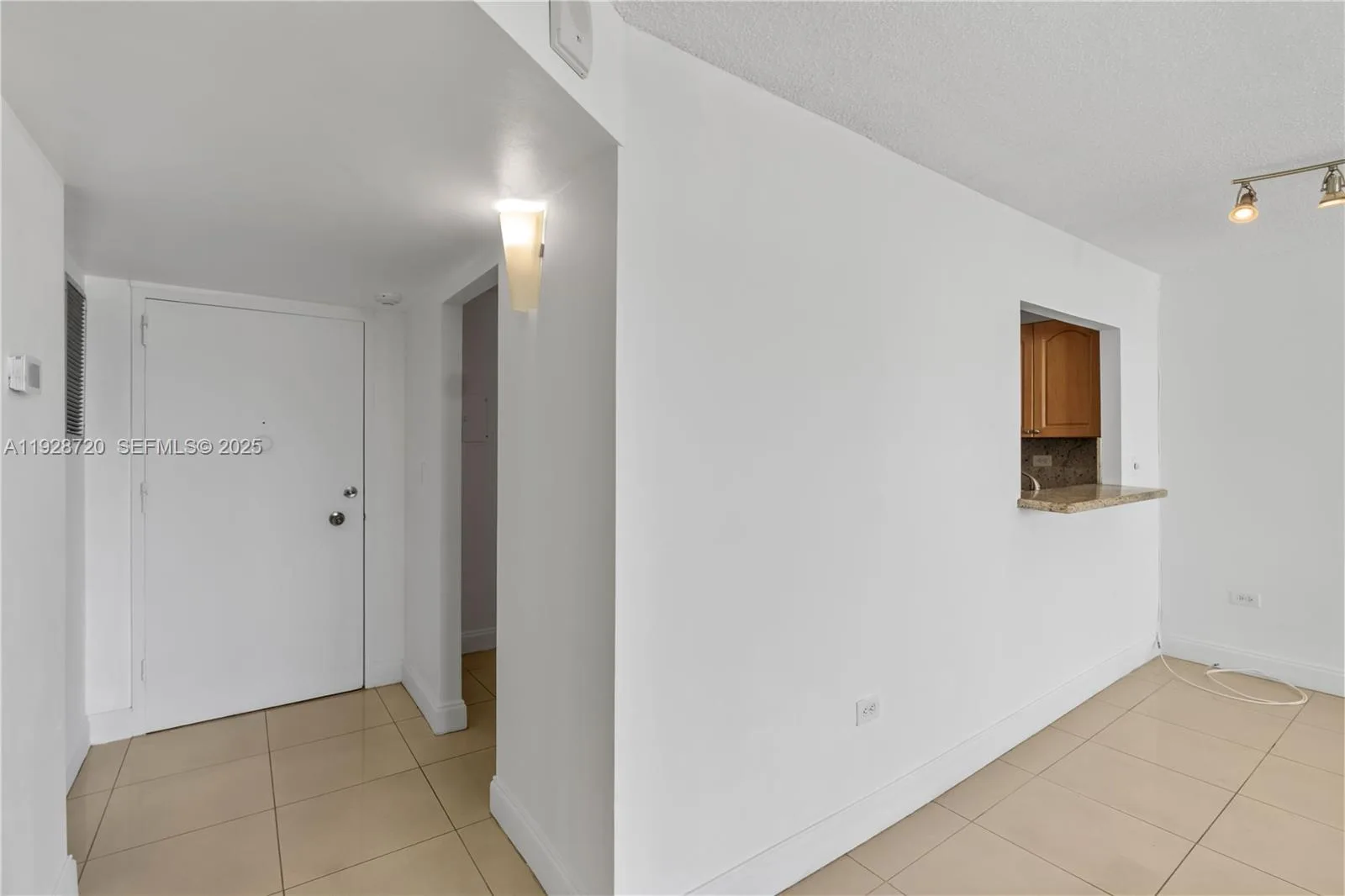 7135 Collins Ave # 613, Miami Beach, FL 33141 photo 11